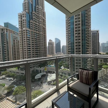 Ramada Downtown Dubai Aparthotel Екстериор снимка